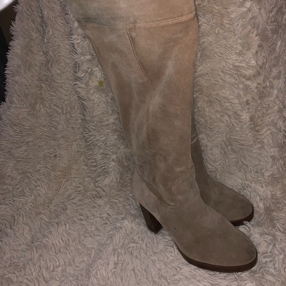 Michael Kors Taupe Suede Knee High Boots Sz 6M - Picture 2 of 5